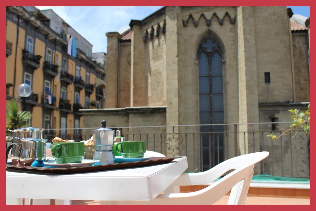 B&B La Storia Di Napoli Zewnętrze zdjęcie
