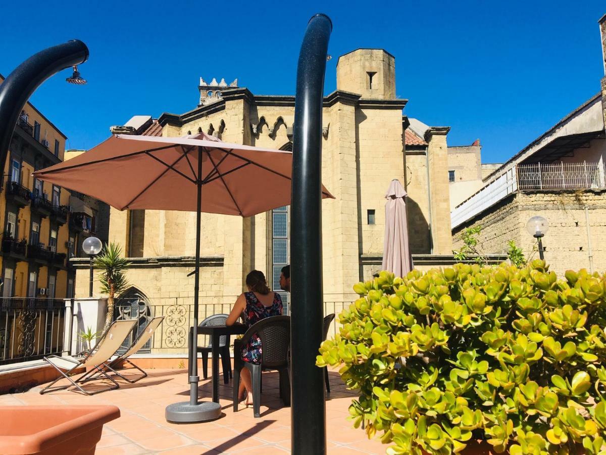 B&B La Storia Di Napoli Zewnętrze zdjęcie